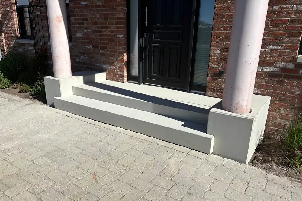 Hauseingang aus Beton 4